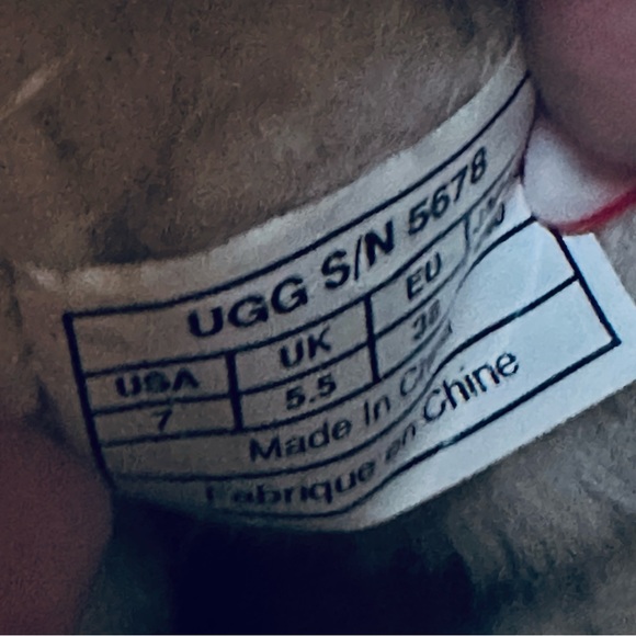 Rare leather Ugg motorcycle boots size 7 - Picture 9 of 10